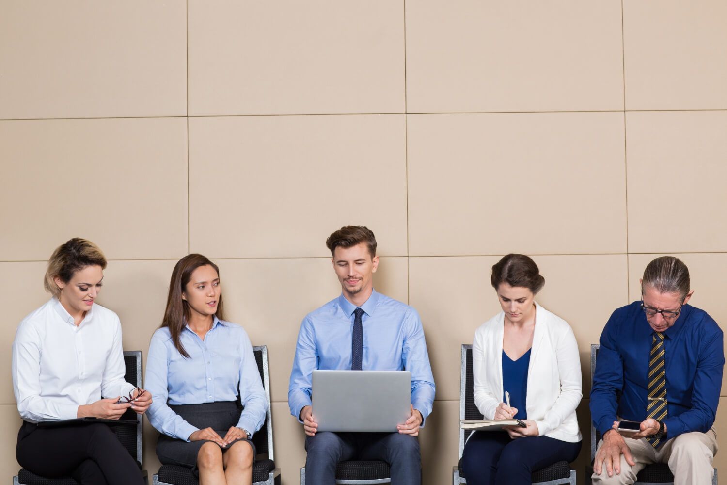 How Can You Stand Out as a Candidate in a Competitive Job Market